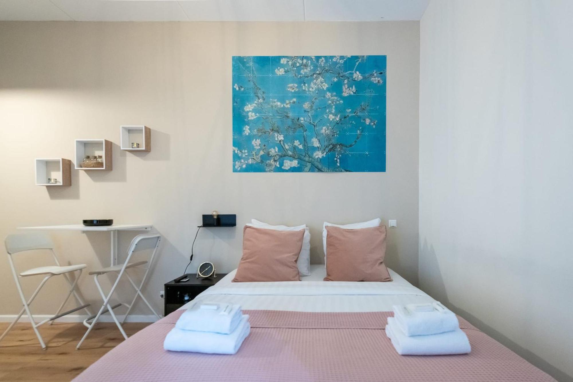 Apartment North With Patio For 2 *